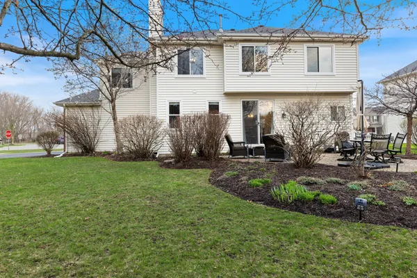 $600,000 | 202 Mill Street, Batavia, IL 60510