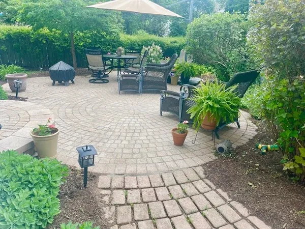 $600,000 | 202 Mill Street, Batavia, IL 60510