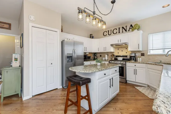 $600,000 | 202 Mill Street, Batavia, IL 60510