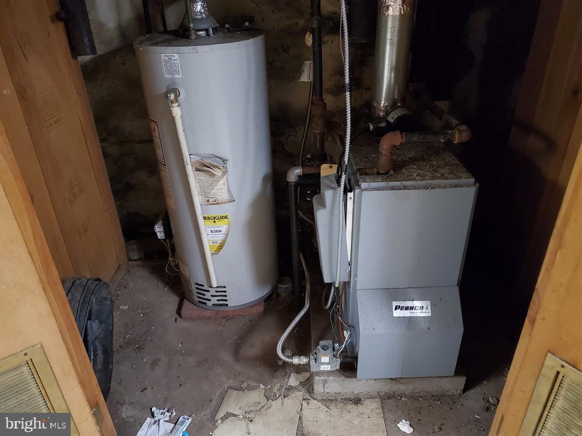 5745 Hunter Street Philadelphia, PA 19131 - Photo 31 of 39