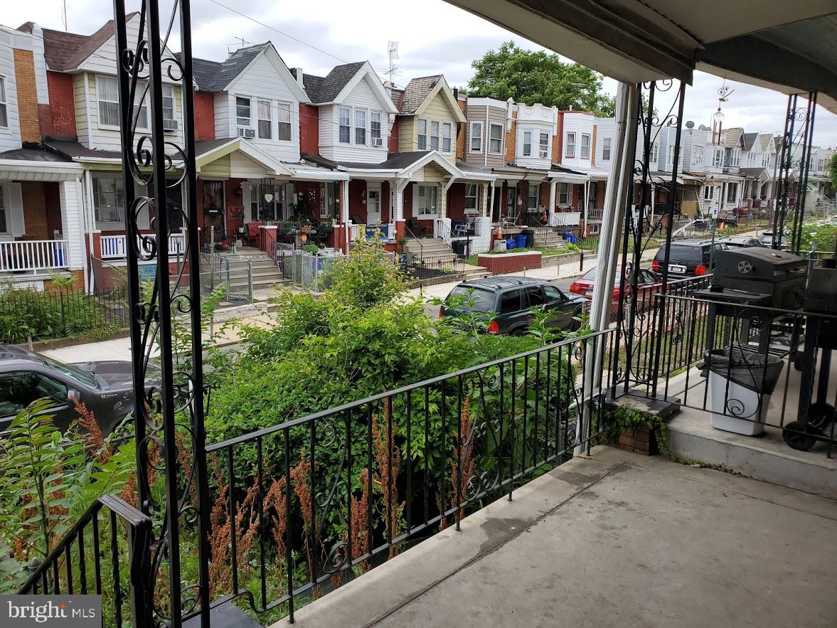 5745 Hunter Street Philadelphia, PA 19131 - Photo 5 of 39