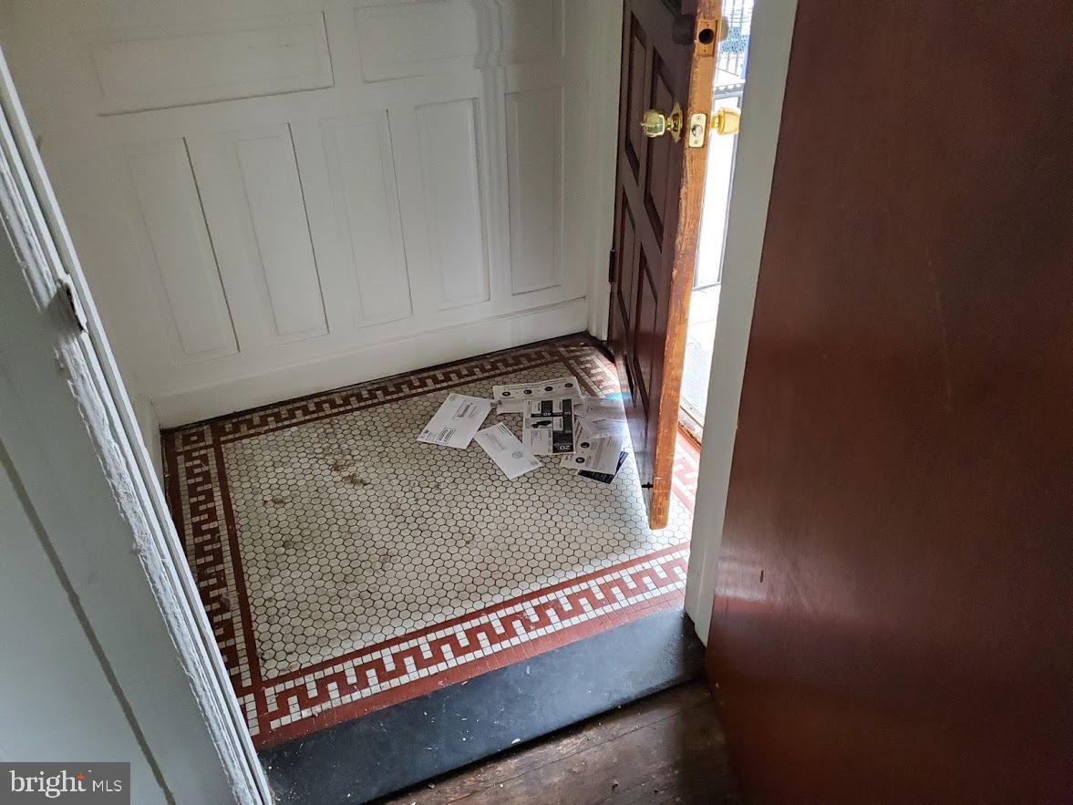 5745 Hunter Street Philadelphia, PA 19131 - Photo 6 of 39