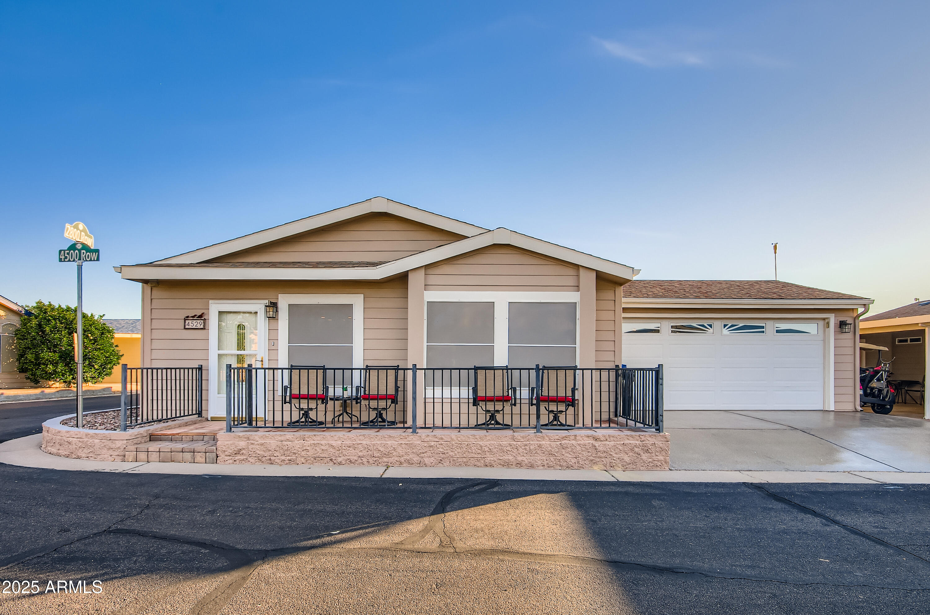 650 North Hawes Road, Unit 4529 Mesa, AZ 85207 - Photo 1 of 16 650 N Hawes Rd #4529 - Print Quality - 0