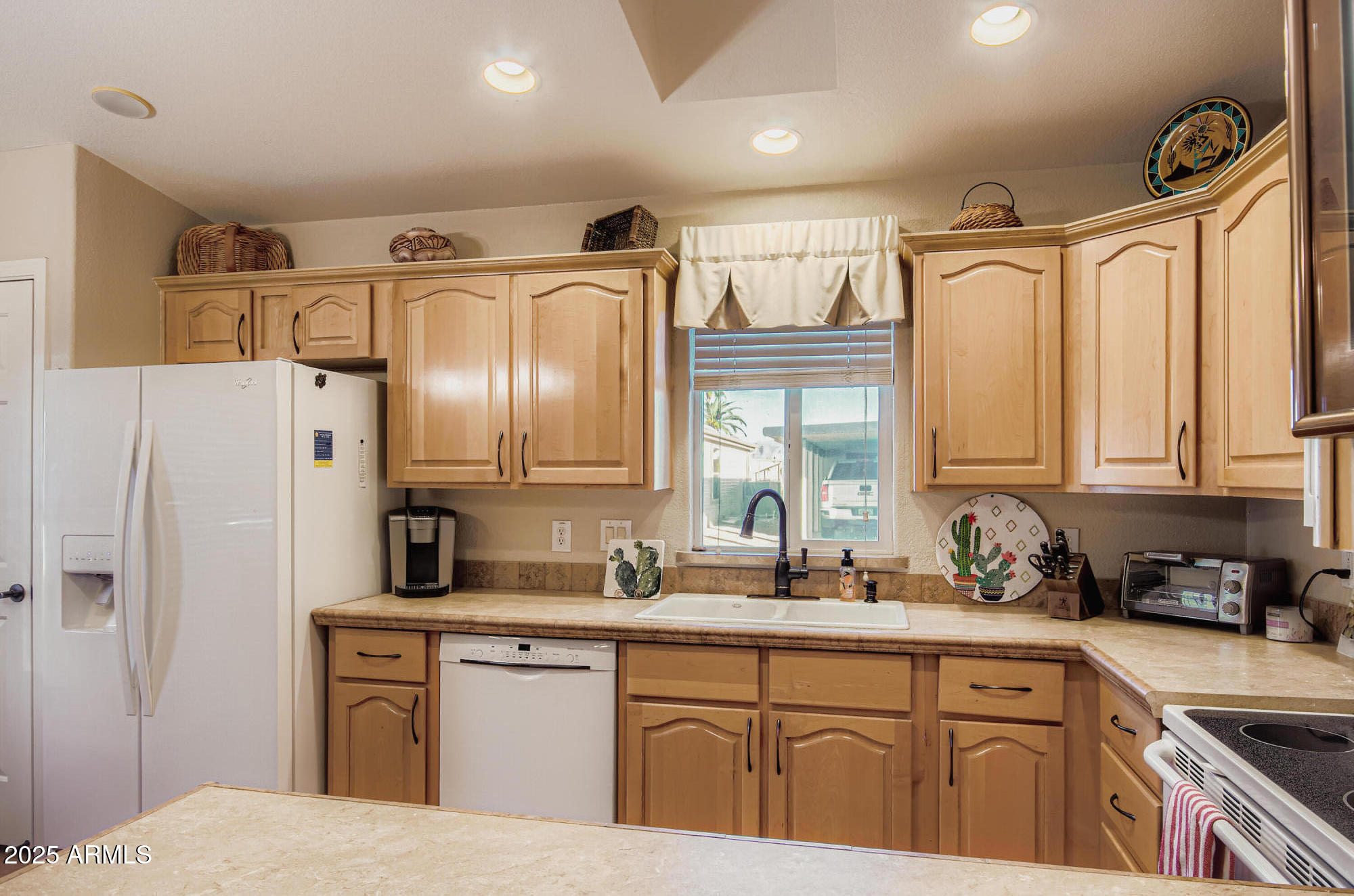 650 North Hawes Road, Unit 4529 Mesa, AZ 85207 - Photo 7 of 16 650 N Hawes Rd #4529 - Print Quality - 0