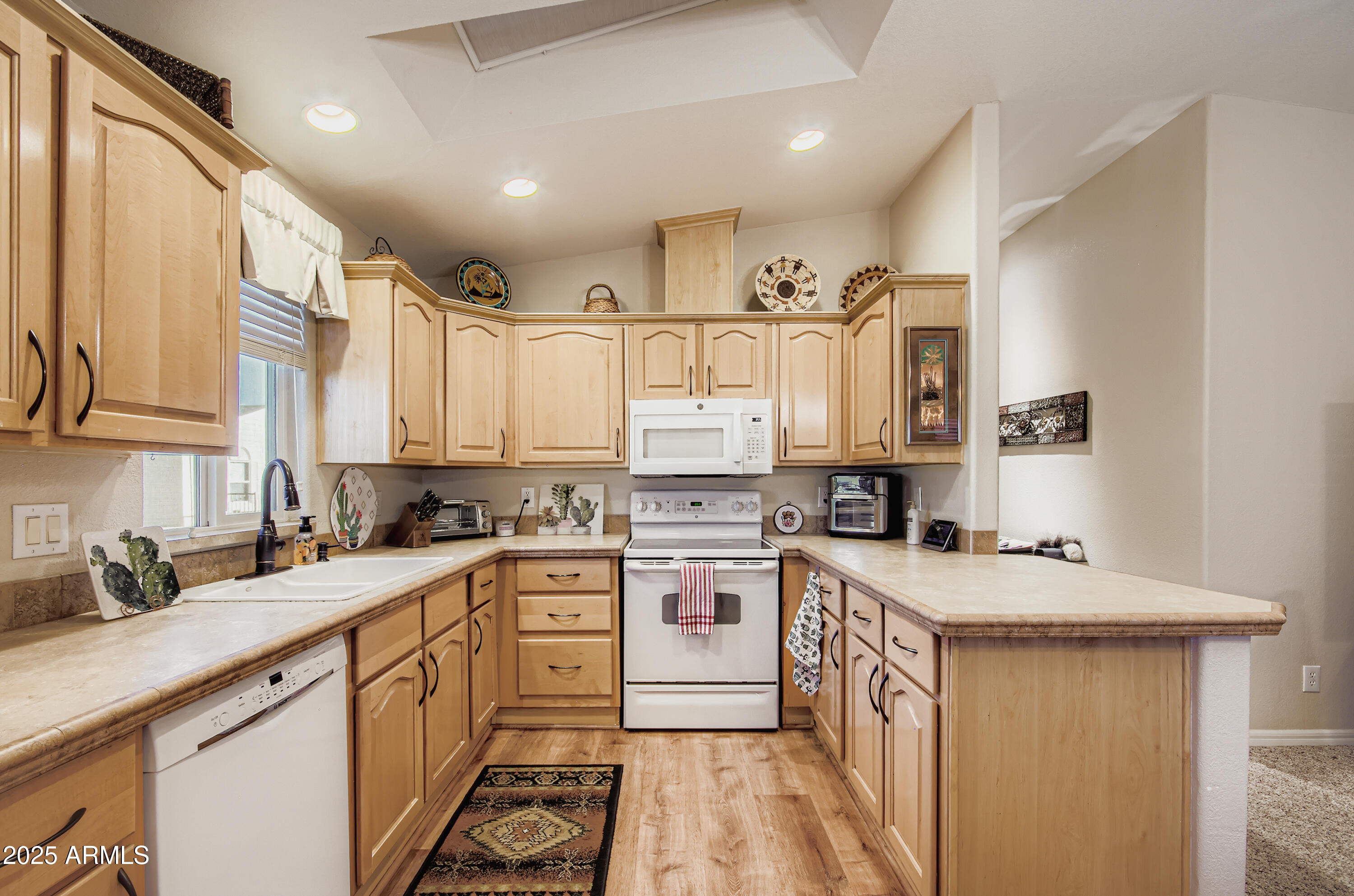 650 North Hawes Road, Unit 4529 Mesa, AZ 85207 - Photo 8 of 16 650 N Hawes Rd #4529 - Print Quality - 0