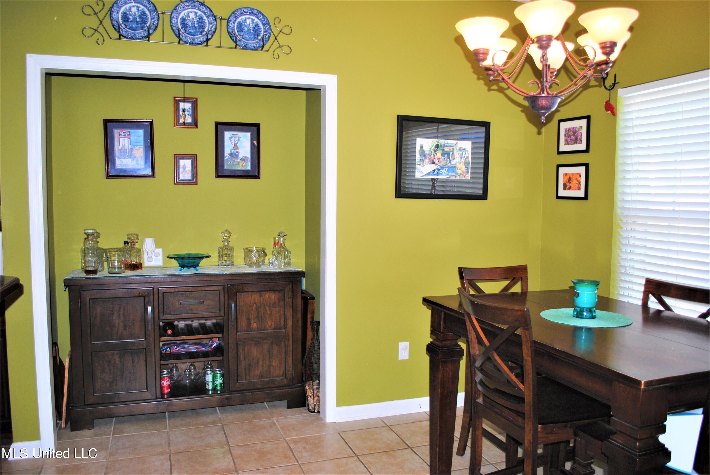12415 Raintree Place Biloxi, MS 39532 - Photo 17 of 46 DSC_5217