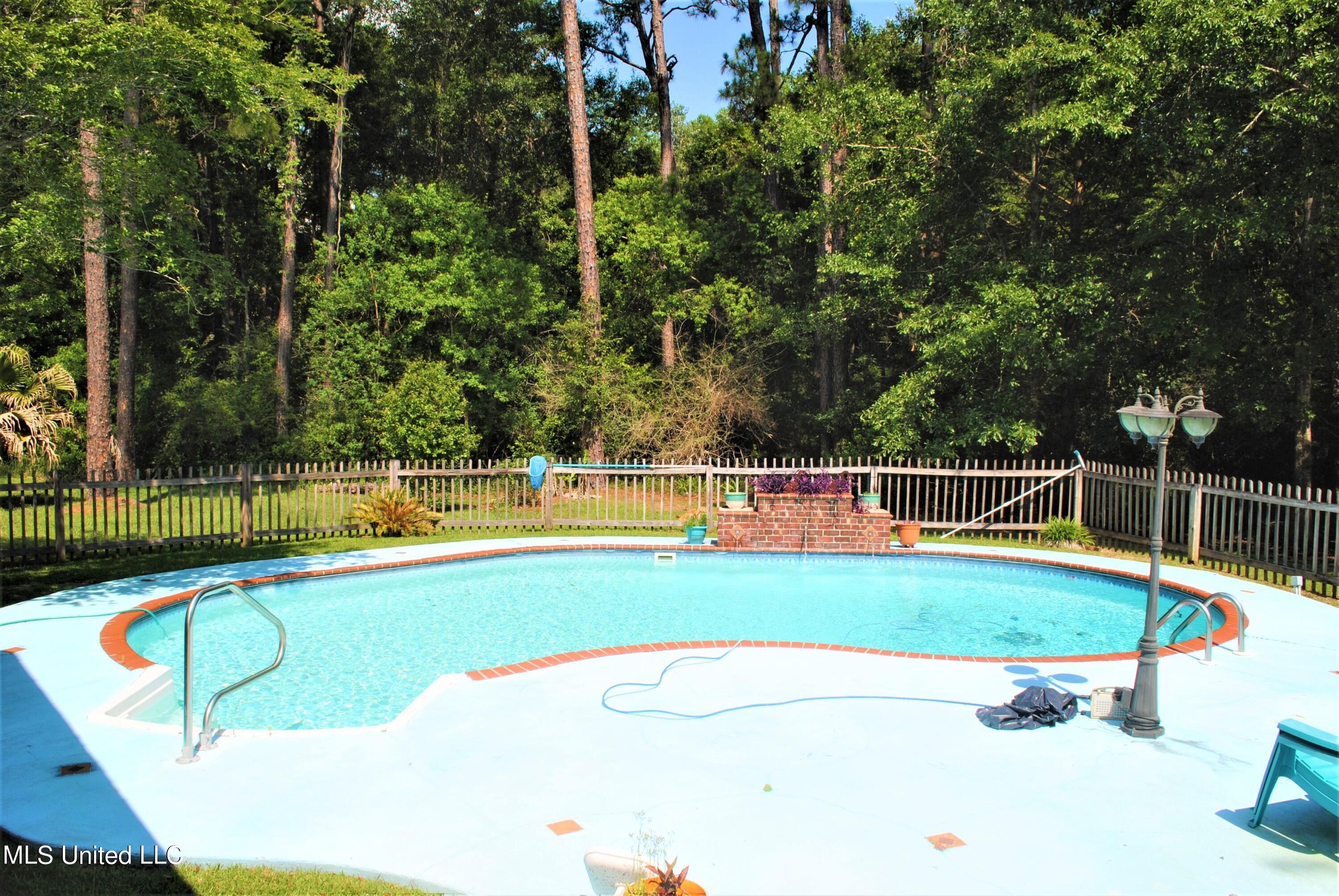12415 Raintree Place Biloxi, MS 39532 - Photo 35 of 46 DSC_5232