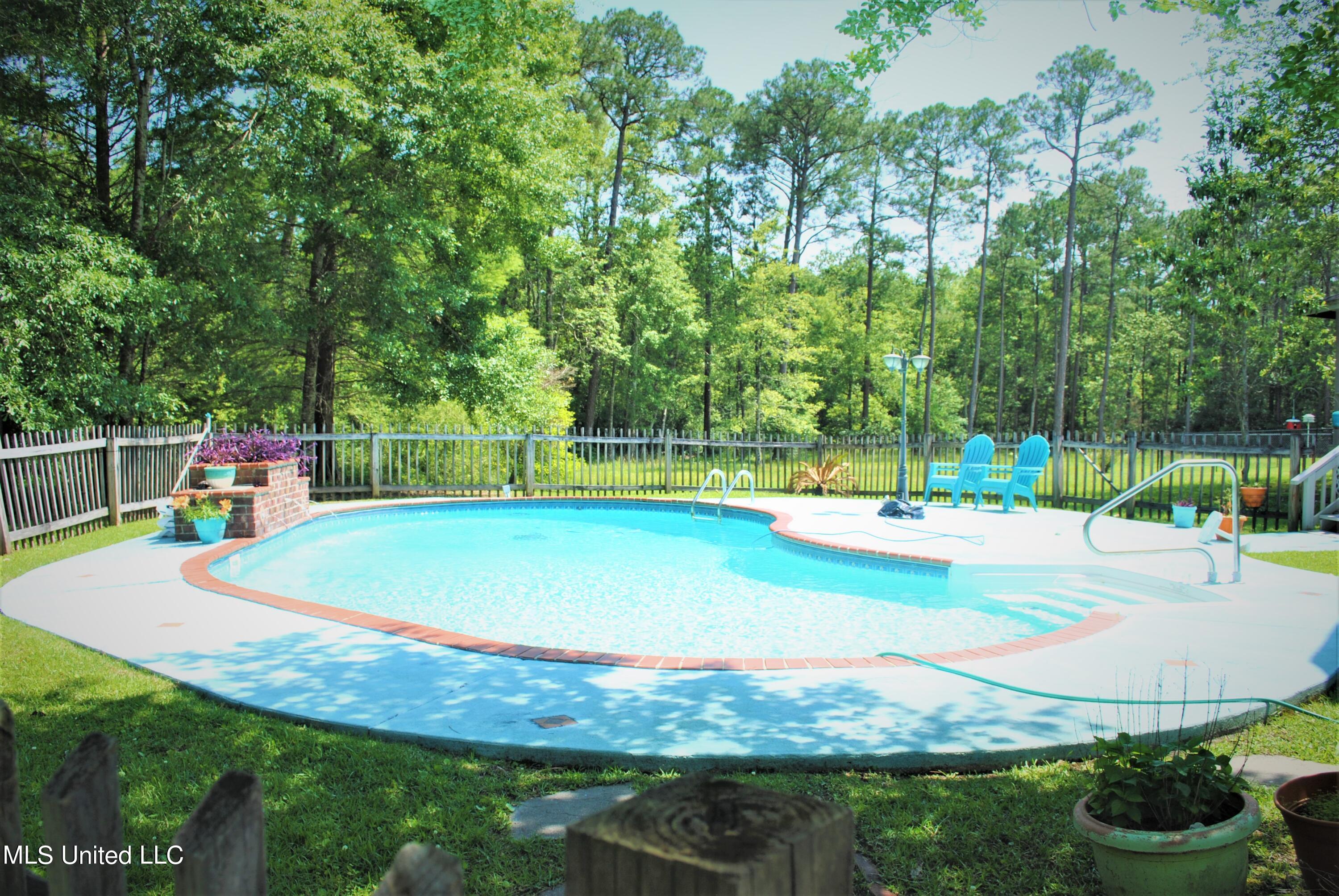 12415 Raintree Place Biloxi, MS 39532 - Photo 38 of 46 DSC_5205