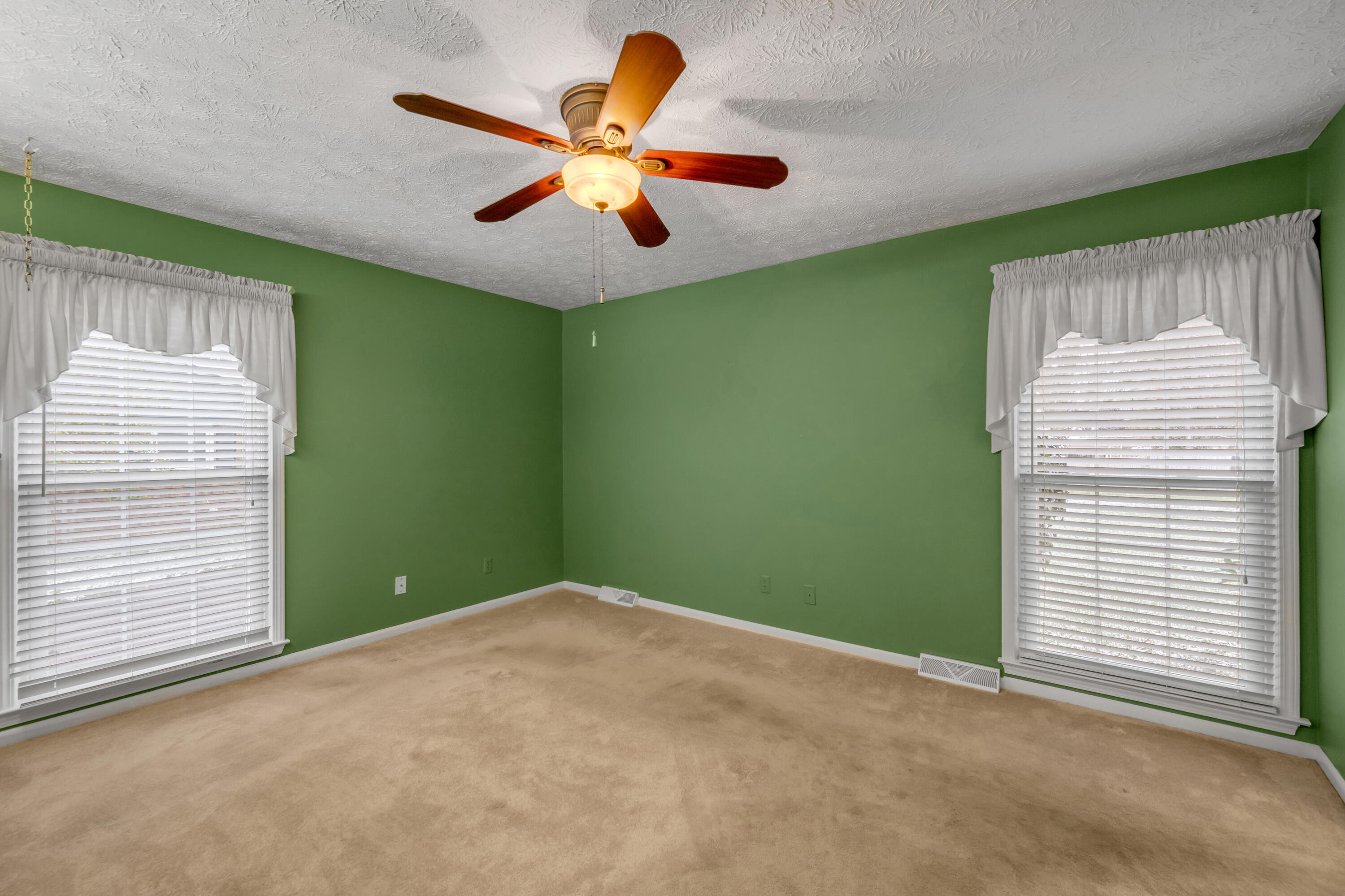 3429 Montavesta Road Lexington, KY 40502 - Photo 16 of 43 DSC_8451