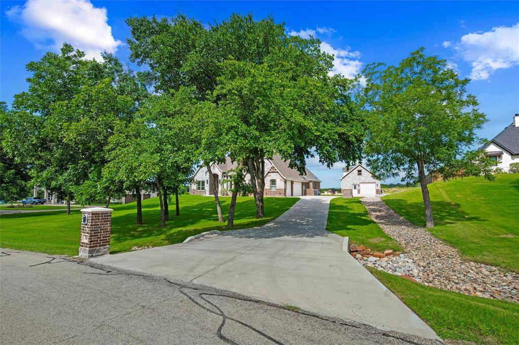 318 Arapahoe Ridge Weatherford, TX 76087 - Photo 2 of 40 Front of home at street