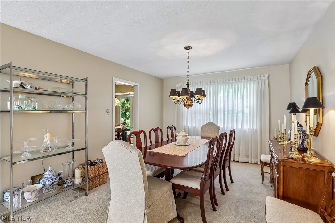 15322 Dale Road Chagrin Falls, OH 44022 - Photo 6 of 31