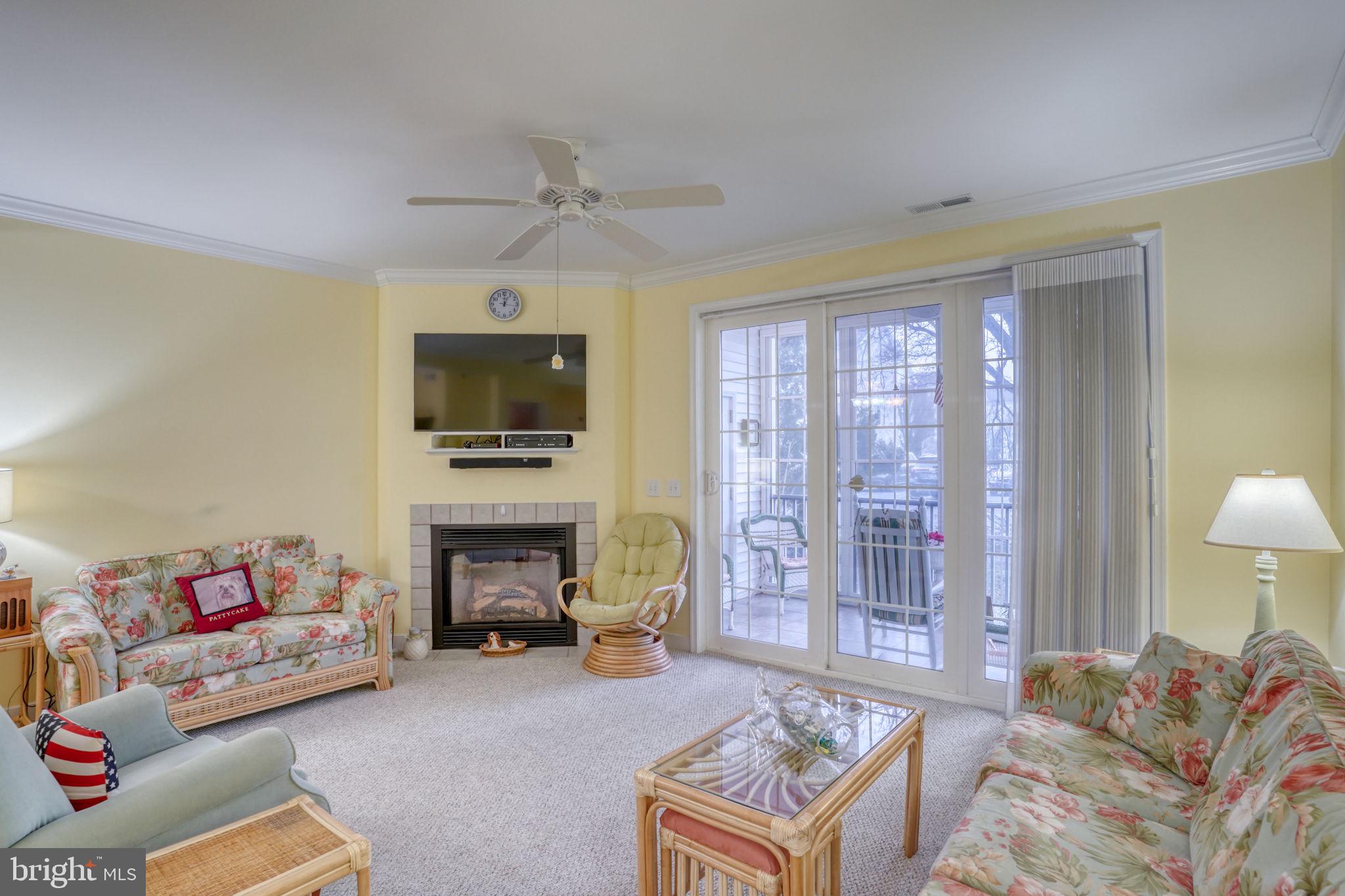 30611 Cedar Neck Road, Unit 2104 Ocean View, DE 19970 - Photo 7 of 57 Living room