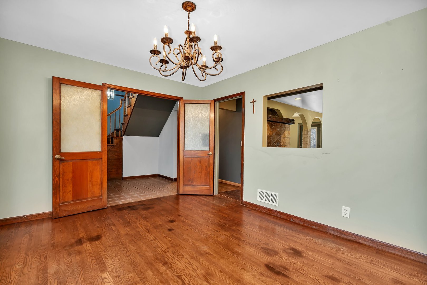 13070 McKanna Road Minooka, IL 60447 - Photo 19 of 43 a view of an empty room with a window