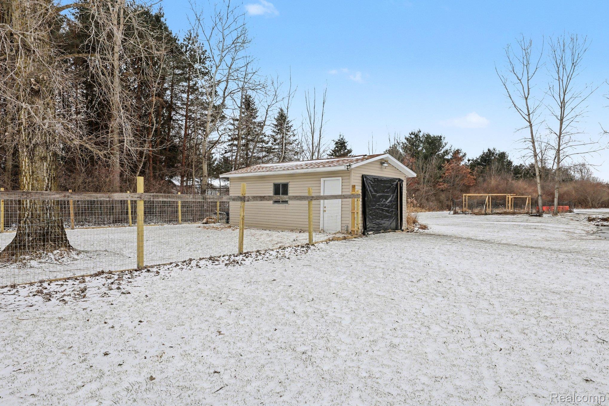 4458 Palms Road Casco, MI 48064 - Photo 3 of 32 024_file_7819.jpg