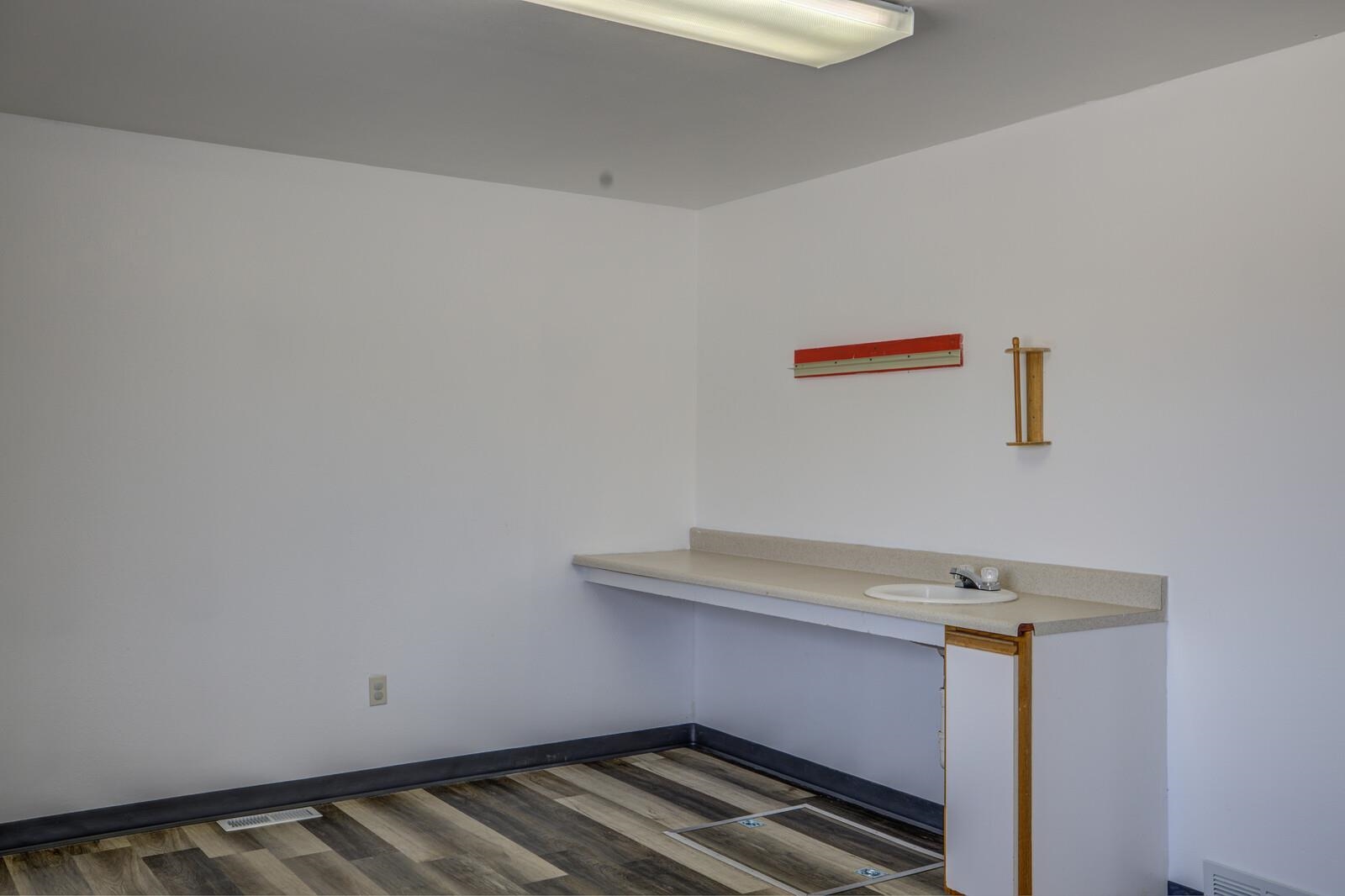 3036 East 8th Street Casper, WY 82609 - Photo 12 of 32