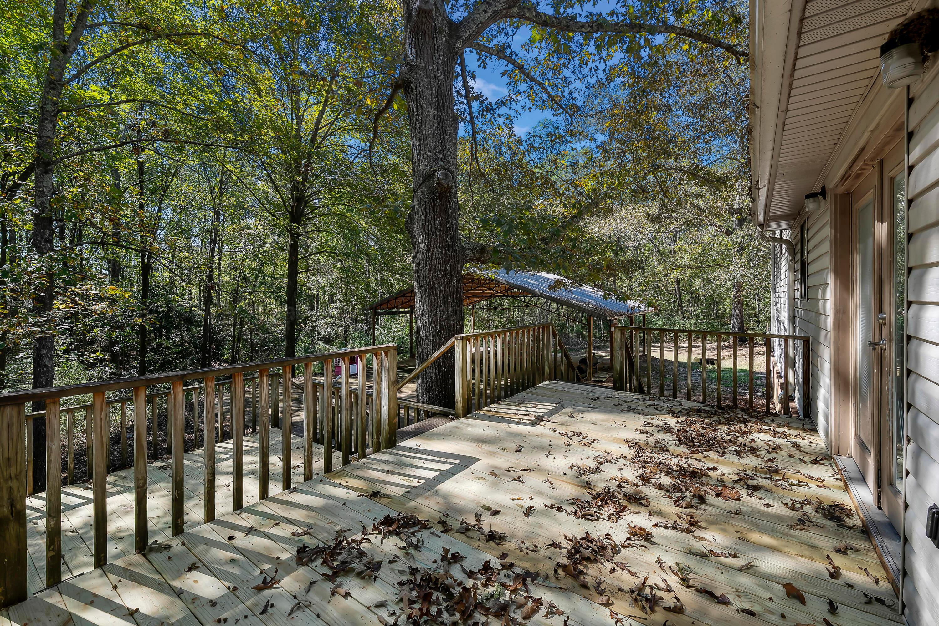 121 Mack Borden Road Jasper, AL 35504 - Photo 8 of 41 7RV00159