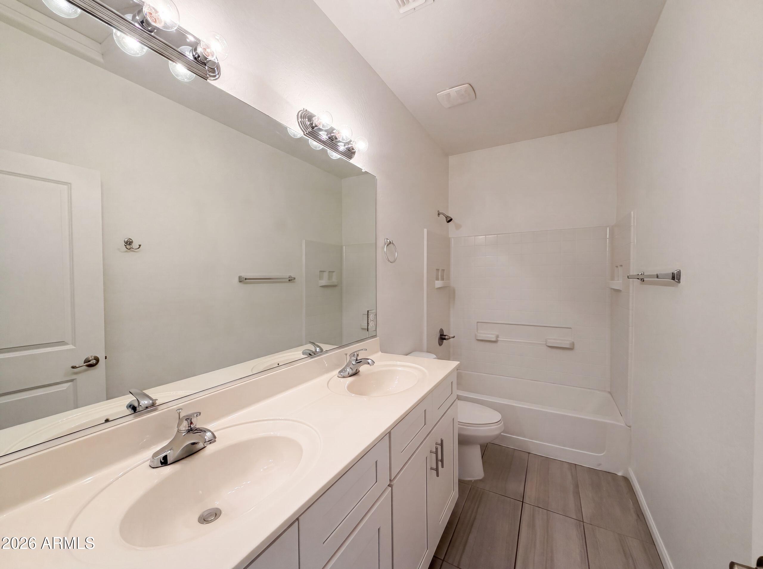 1826 West Pollack Street Phoenix, AZ 85041 - Photo 19 of 23 listing_18