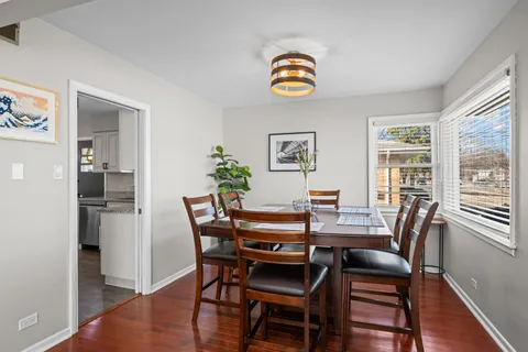 $425,000 | 2610 Sunnyside Avenue, Westchester, IL 60154