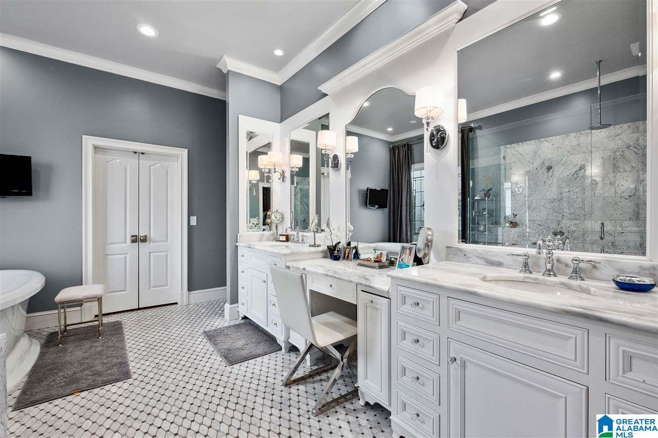 2209 Longleaf Boulevard Birmingham, AL 35243 - Photo 23 of 50