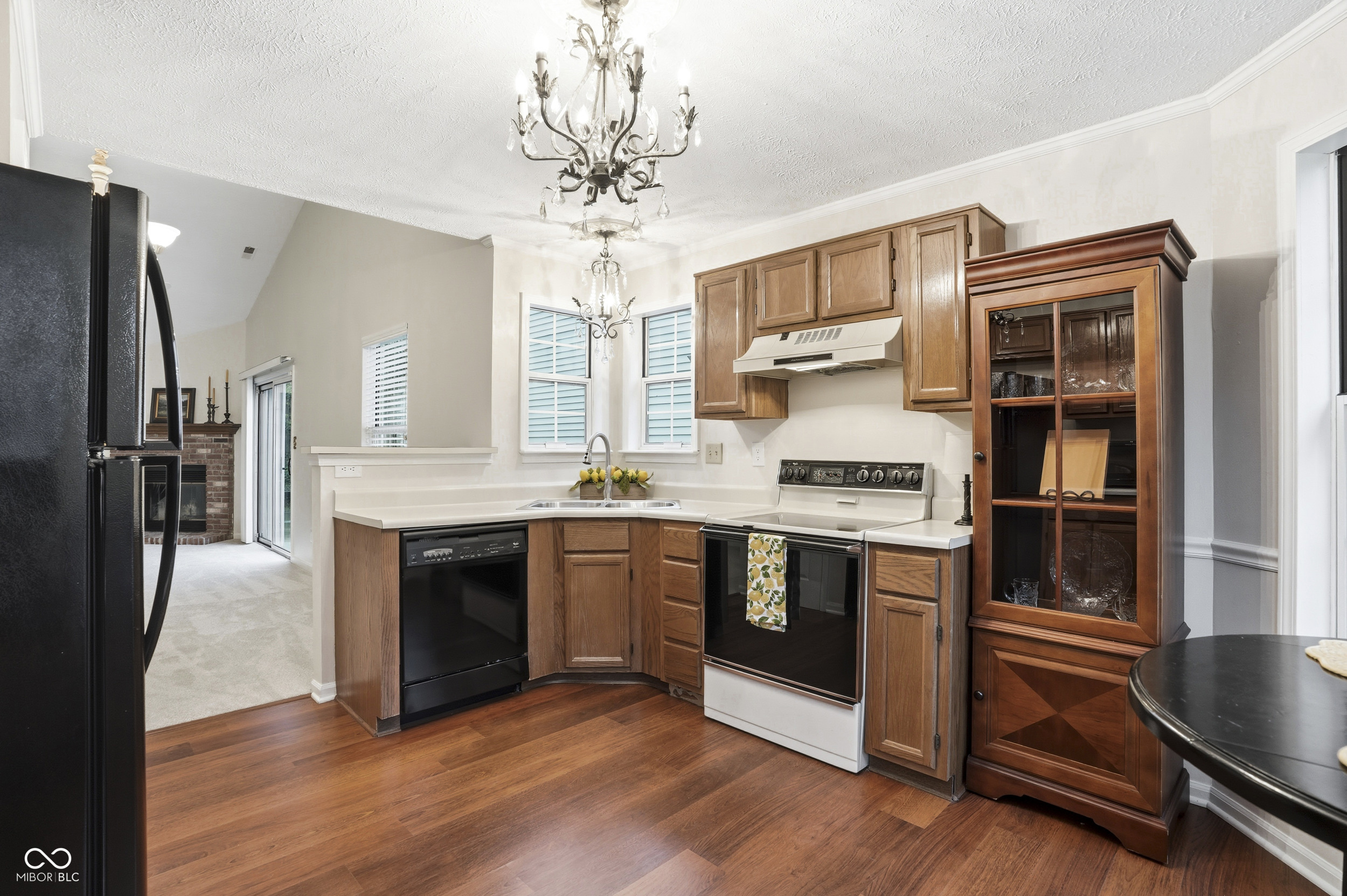 9652 Pine Ridge E Drive Fishers, IN 46038 - Photo 5 of 22