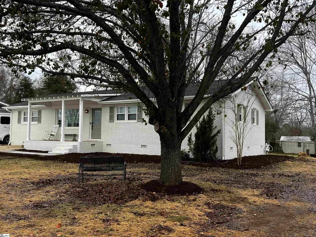 $249,900 | 713 Cross Anchor Road, Woodruff, SC 29388