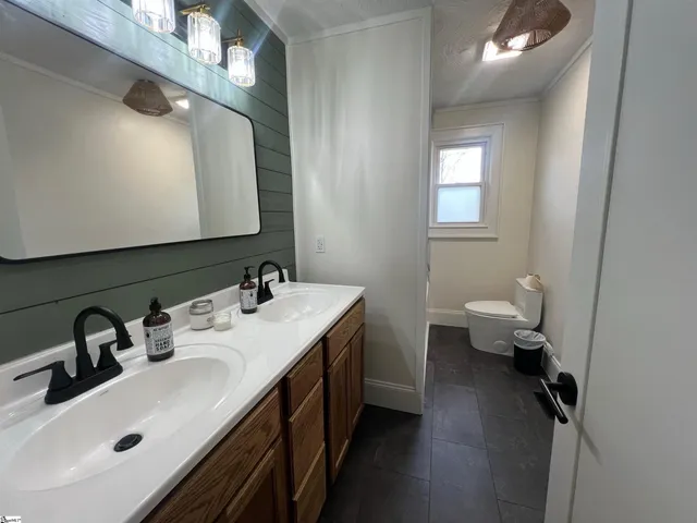 $249,900 | 713 Cross Anchor Road, Woodruff, SC 29388