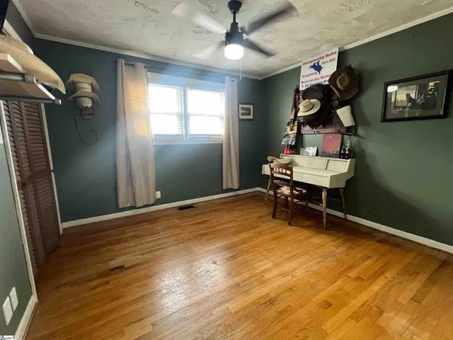 $249,900 | 713 Cross Anchor Road, Woodruff, SC 29388