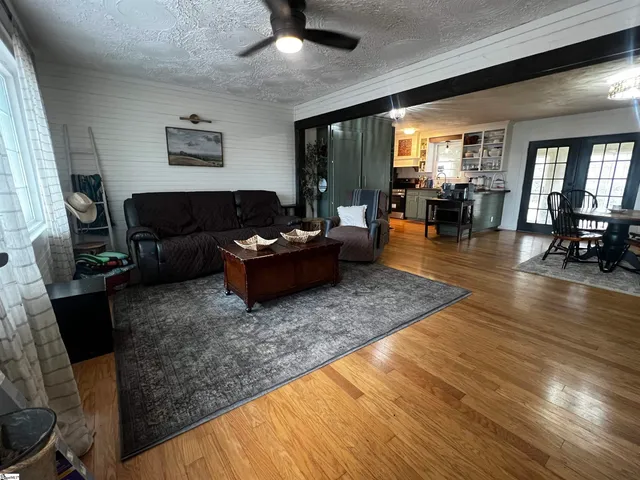 $249,900 | 713 Cross Anchor Road, Woodruff, SC 29388