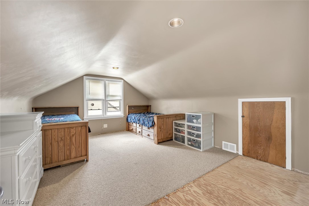 1664 Brainard Road Lyndhurst, OH 44124 - Photo 21 of 35