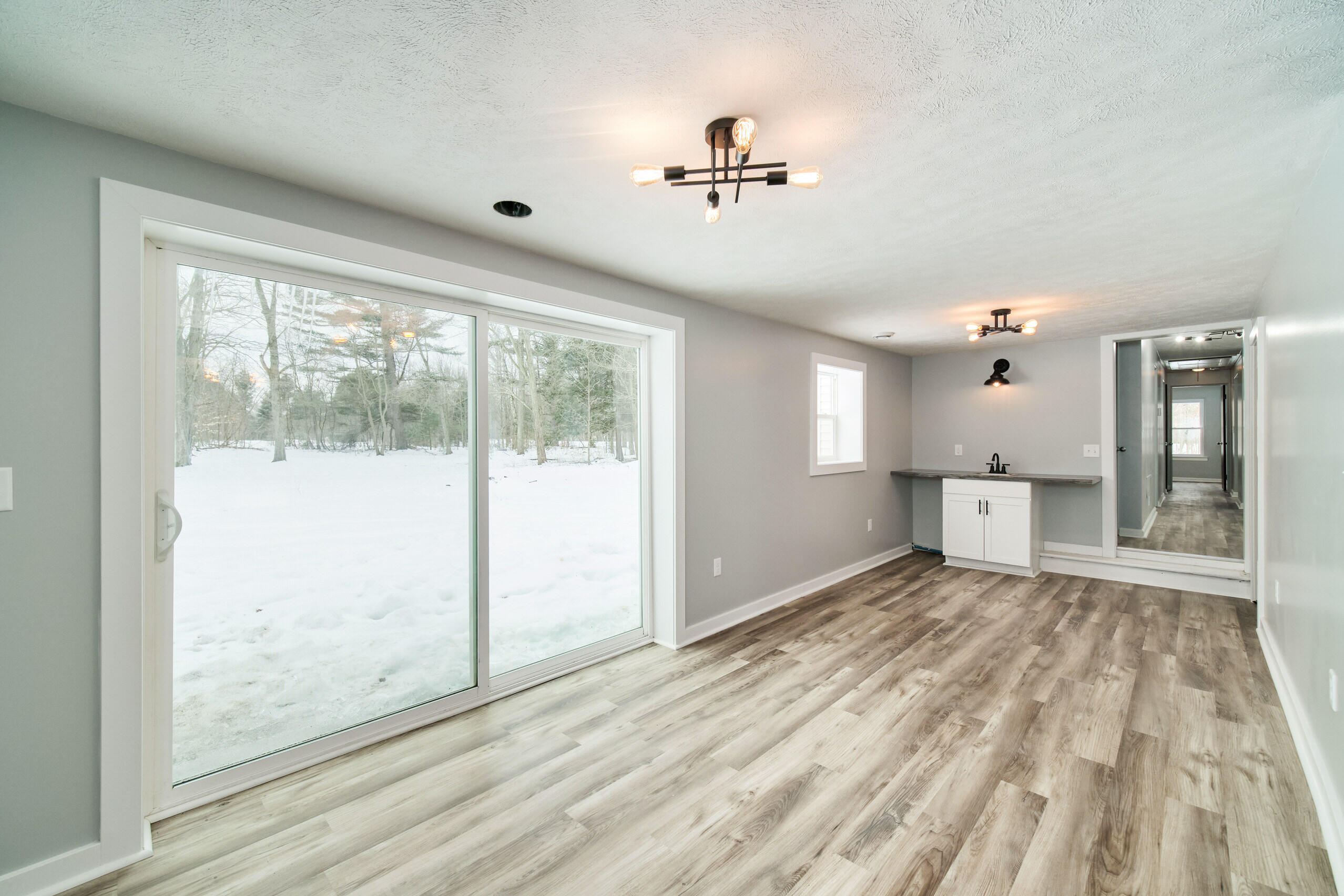 901 West Riley-Thompson Road Muskegon, MI 49445 - Photo 6 of 39 901_W_Riley_Thompson_Rd-04