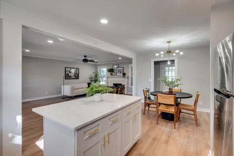 $399,900 | 2424 Laurel Hill Court, Murfreesboro, TN 37129