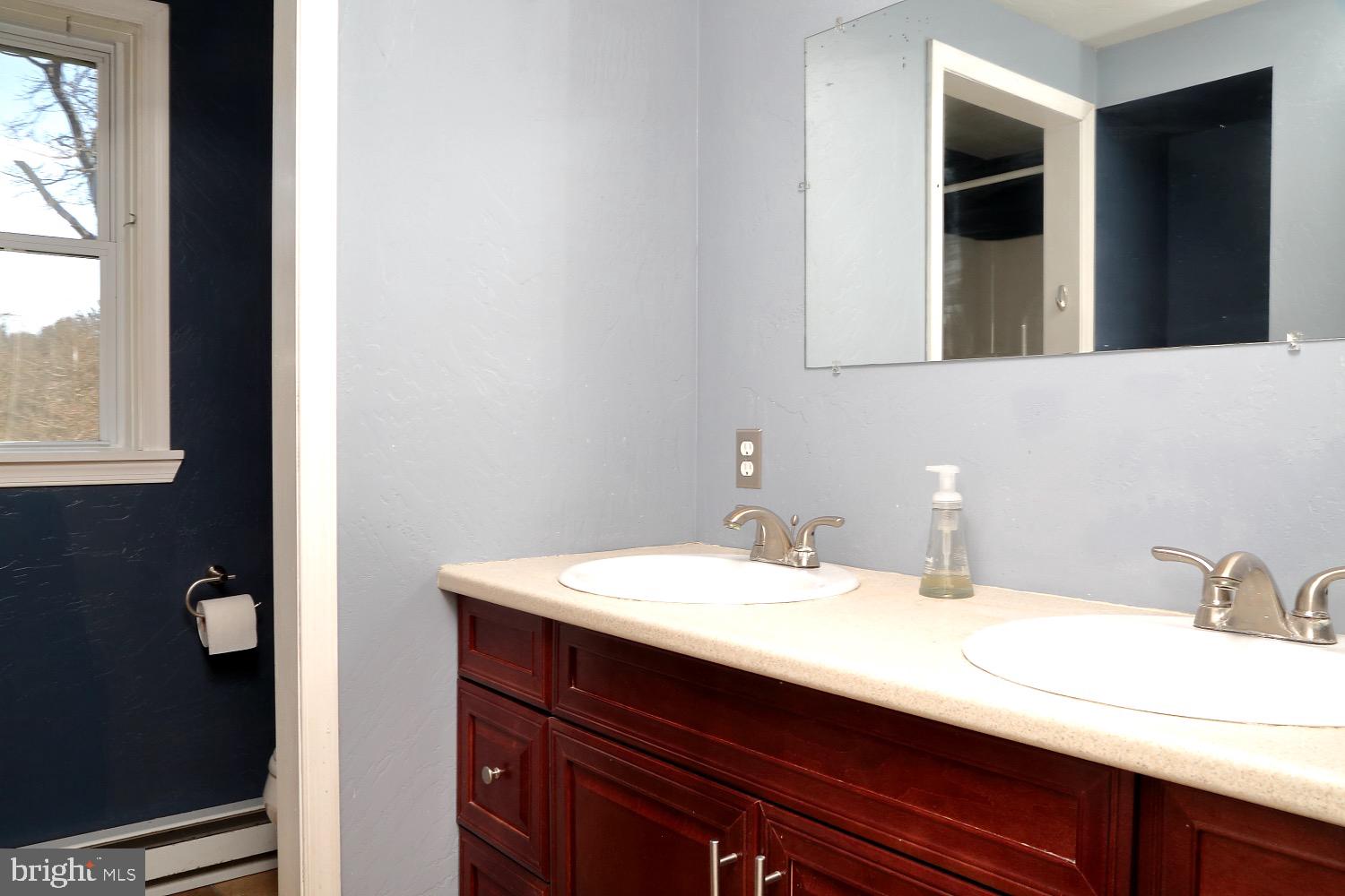 1710 Zarker Road Lancaster, PA 17601 - Photo 15 of 17 Second floor full bath w/ dual vanity