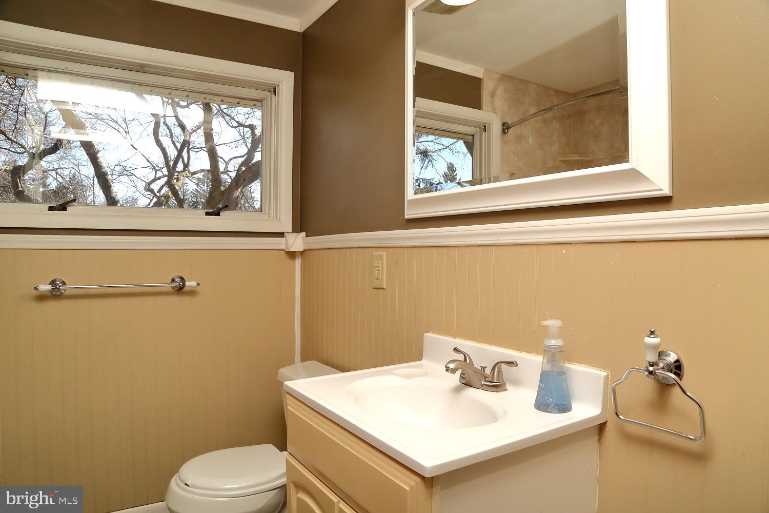 1710 Zarker Road Lancaster, PA 17601 - Photo 10 of 17 First floor full bath