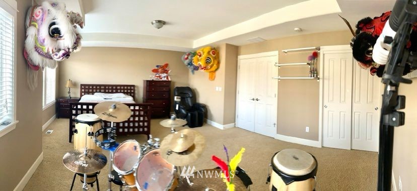 725 South 38th Court Renton, WA 98055 - Photo 14 of 37