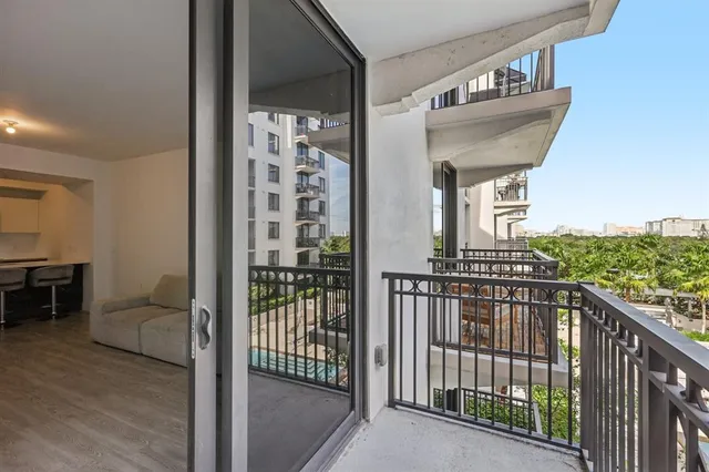 $630,000 | 301 Altara Avenue, Unit 620, Coral Gables, FL 33146