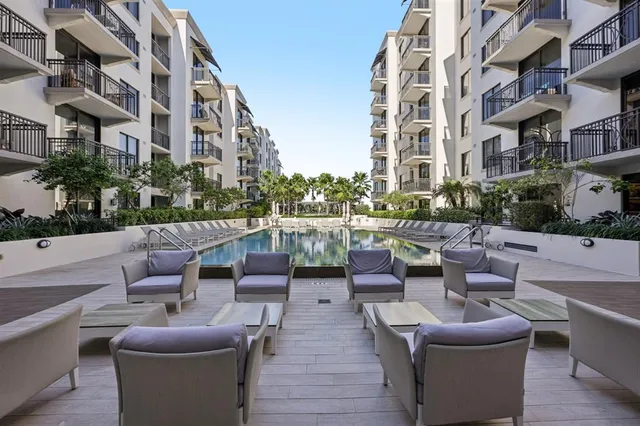 $630,000 | 301 Altara Avenue, Unit 620, Coral Gables, FL 33146