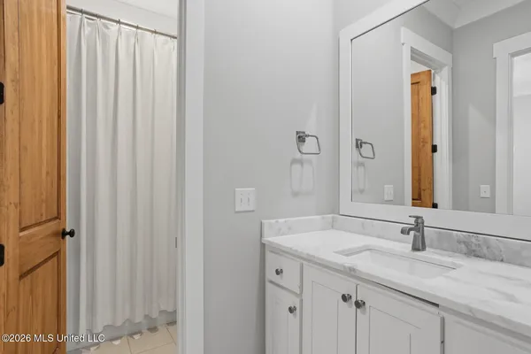 $799,000 | 409 West Oak Circle, Madison, MS 39110