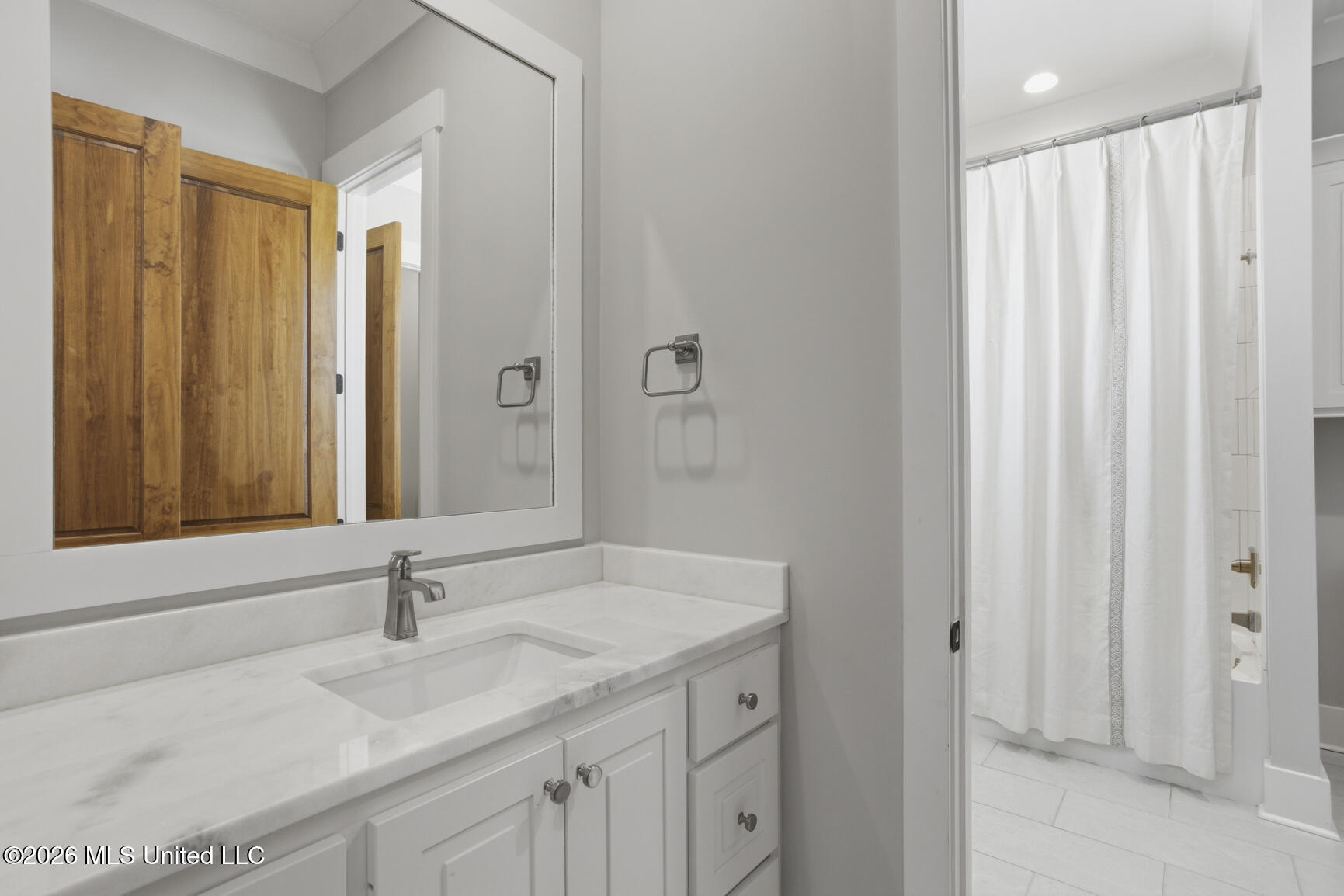 409 West Oak Circle Madison, MS 39110 - Photo 32 of 41 409 W Oak Cir-32