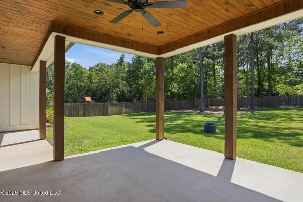 $799,000 | 409 West Oak Circle, Madison, MS 39110