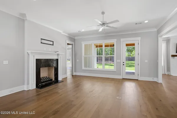 $799,000 | 409 West Oak Circle, Madison, MS 39110