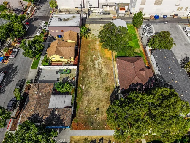 $330,000 | 220 West C Street, Ontario, CA 91762