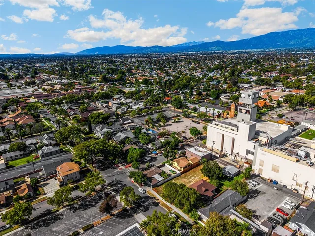 $330,000 | 220 West C Street, Ontario, CA 91762