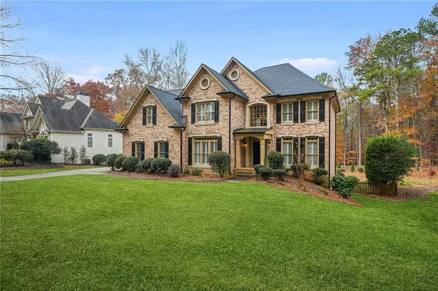 $900,000 | 338 Grand Avenue, Suwanee, GA 30024