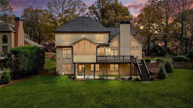 $900,000 | 338 Grand Avenue, Suwanee, GA 30024