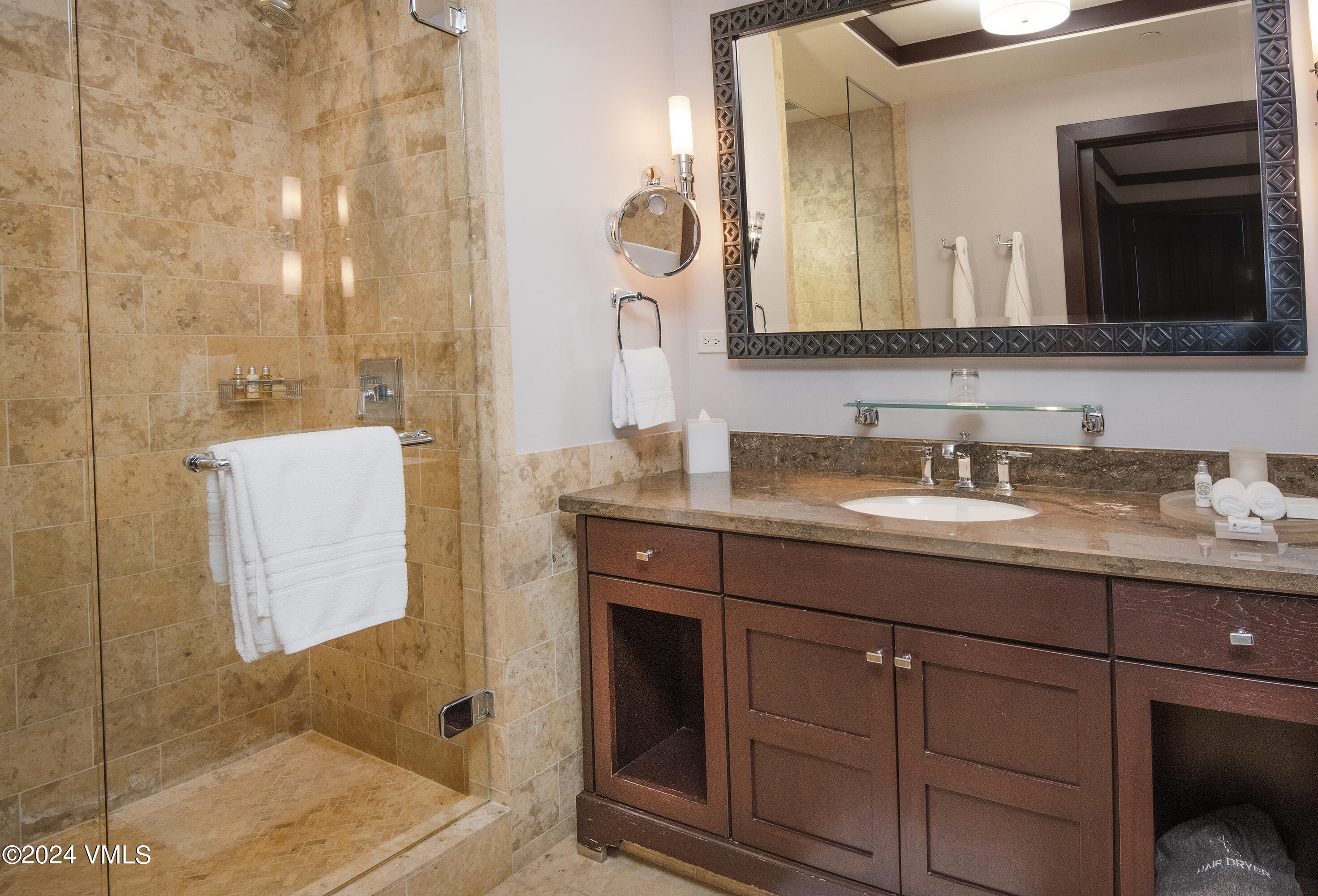 1 Vail Road, Unit 5101L Vail, CO 81657 - Photo 13 of 21 Four-Season-5101-MLS_15