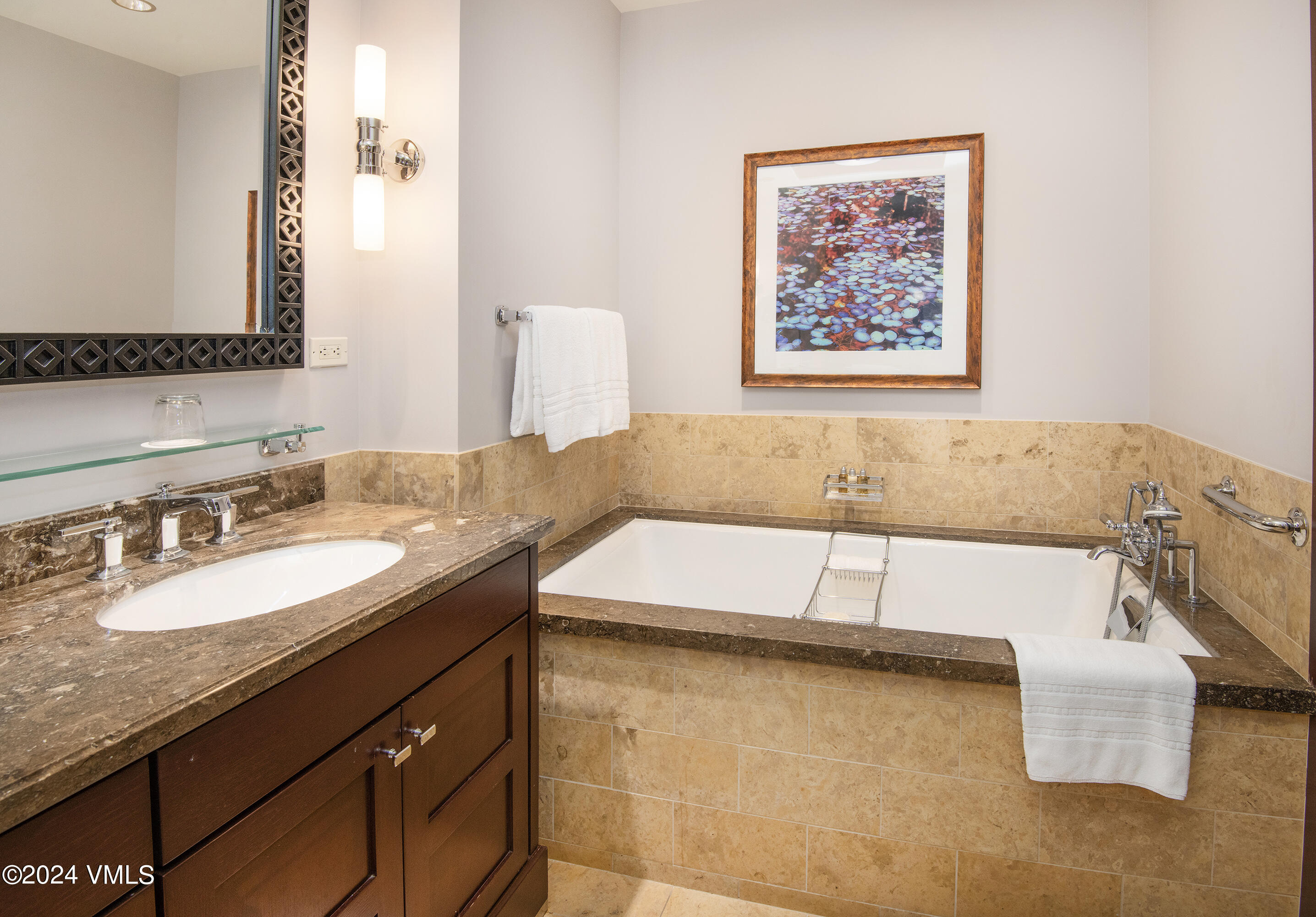 1 Vail Road, Unit 5101L Vail, CO 81657 - Photo 15 of 21 Four-Season-5101-MLS_19