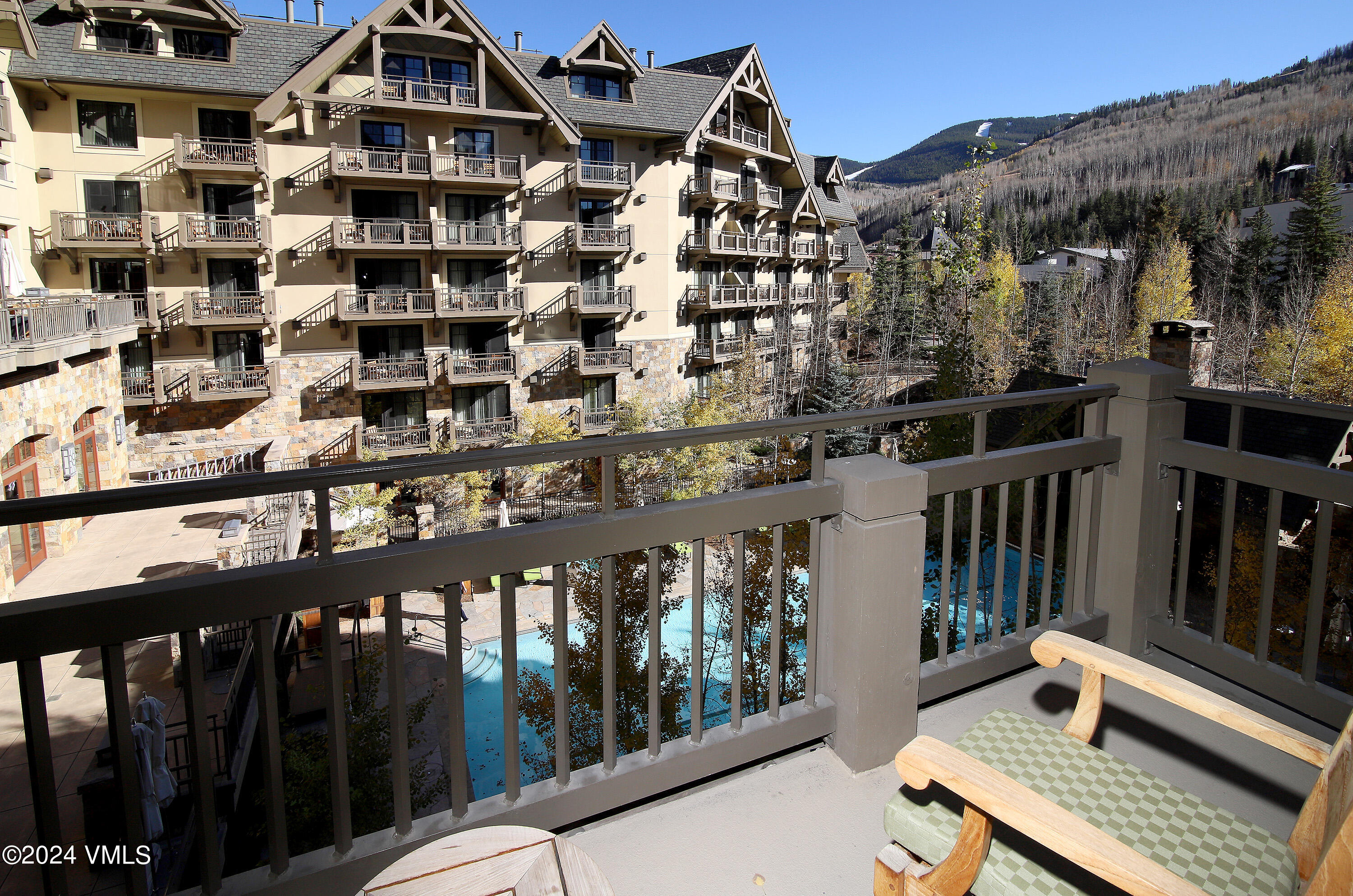1 Vail Road, Unit 5101L Vail, CO 81657 - Photo 16 of 21 four_seasons_5101_deck