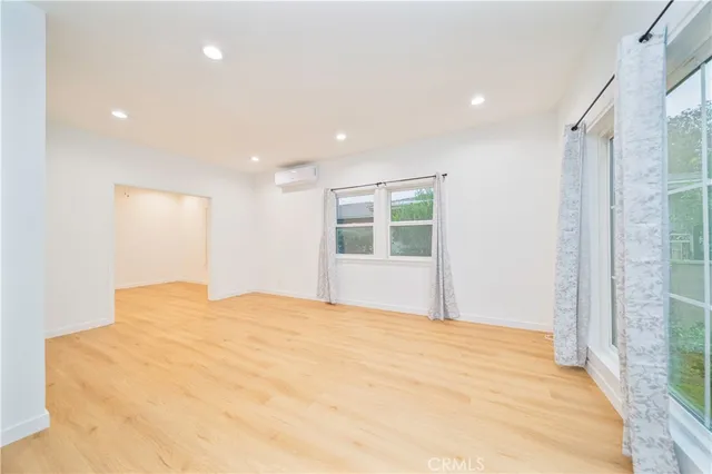 $4,000 | 1253 Del Rey Avenue, Pasadena, CA 91107