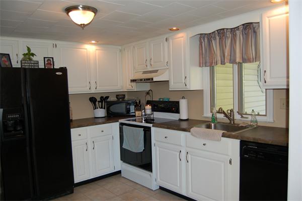 2 Rimkus Road Hudson, MA 01749 - Photo 5 of 16