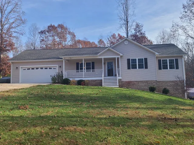 $389,900 | 1231 Little Bear Lane, Spout Spring, VA 24593